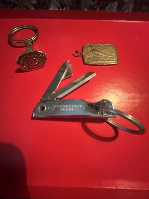 Continental Airlines Memorabilia - Image 1 of 4