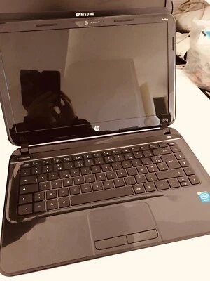 portable 14 » 4go 160go hp 14-c001sf tout ok Mais Sans Le Bloc Ecran Et Clavier - Photo 1/4