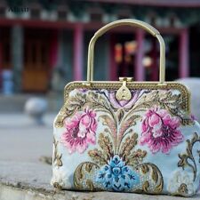 Vintage Flowers Lock Shell Bags Handmade Chain Shoulder Crossbody Purse Handbags