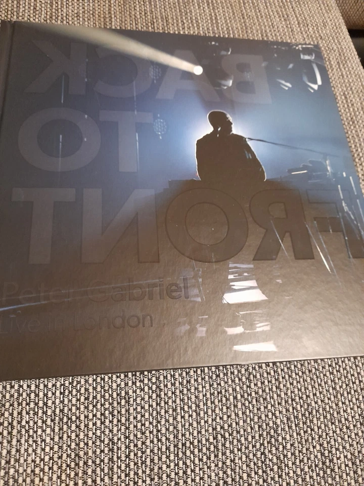 PETER GABRIEL BACK TO FRONT LIVE IN LONDON LTD. EDI. EARBOOK 2 CD 2 BLUERAYS RAR - Bild 1 von 4