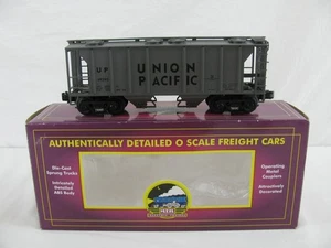 MTH Premier Scala O Union Pacific Ps-2 Auto tramoggia coperta a 2 alloggiamenti #20-97101 L NOS - Foto 1 di 13