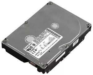 Hard Drive Quantum Viking II 9.1S PX09L01R 9GB 7.2K SCSI 3.5'' - Picture 1 of 3