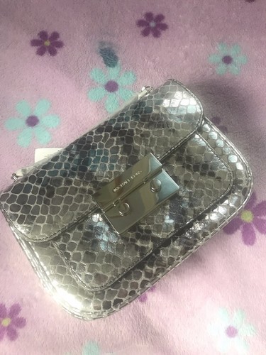 Borsa a tracolla Michael Kors Sloan piccola in pelle metallica catena nuova con etichette