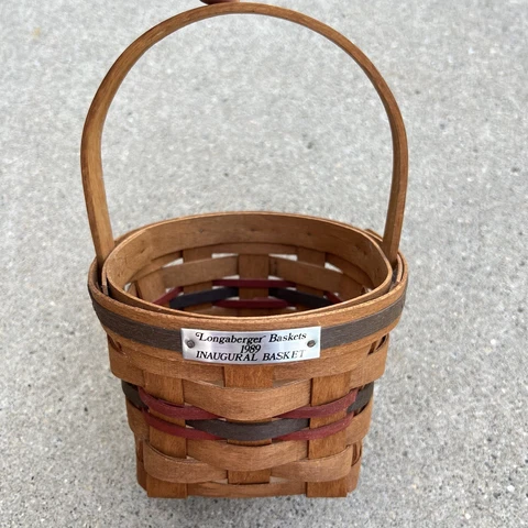 Longaberger - Basket - 1989 Inaugural Basket -  Stationary Handle - Woven - EUC! Cover