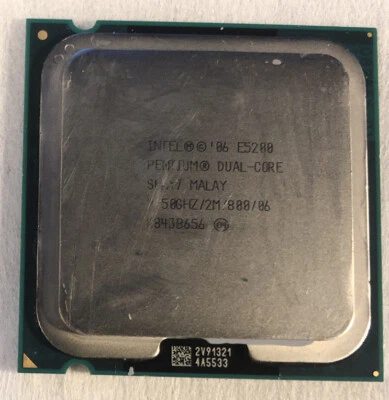 Intel E5200 Pentium Dual Core 2.50GHZ CPU - Image 1 of 2