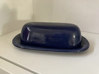 POTTERY BARN BUTTER DISH  SAUSALITO COVERED CERAMIC BLUE GLAZED 8.5" BUTTER DISH - Image 1 of 4