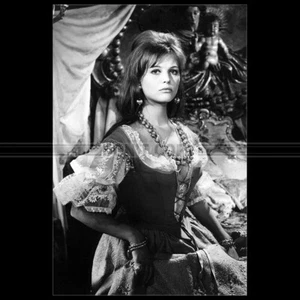 Photo F.007647 CLAUDIA CARDINALE (CARTOUCHE) 1962 - Foto 1 di 1