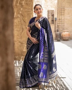 Women Bollywood Beautiful Ethnic Saree Indian Pakistani Designer Sari Blouse - Picture 1 of 12