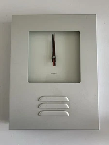 Vintage 2000 Locker Wall Clock Y2K Retro Y2K Abstract - Picture 1 of 9