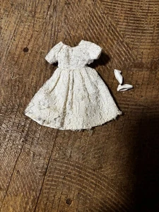 Topper Dawn Muñeca Ropa Lisa Fashions Blanco Encaje Vestido - Imagen 1 de 2