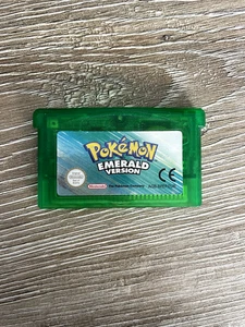 Pokemon Emerald Version Game Boy Advance Authentic, Saves, Working - New Battery - Picture 1 of 2