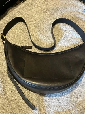 MADEWELL shoulder Leather Bag Women The Essential Crescent Black bag - Image 1 of 4