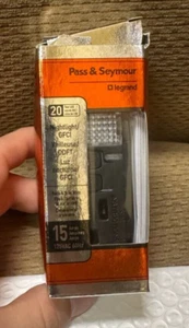 Pass & Seymour Safety Outlet GFCI/NightLight 15A 125V - Picture 1 of 2