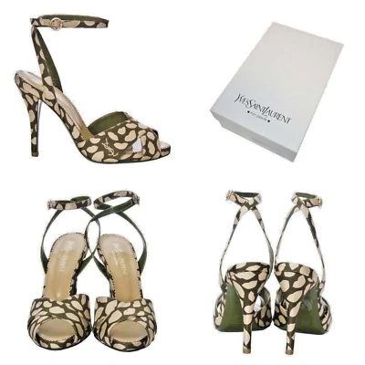 Tom Ford para YSL 2002 Rive Gauche Runway Eva labios tacones UE 40 Foto 1 de 4