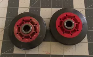 Whirlpool Dryer Drum Roller 8536973 - Picture 1 of 1