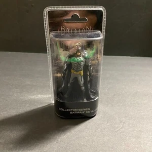 Collector Series Batman Arkham Knight Keychain NIP - Picture 1 of 7