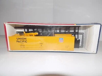 HO Branchline Blueprint Kit 50' GARX Plug Door Box Car Union Pacific/UP 499743 - Image 1 of 3