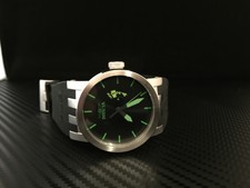 INVICTA URBAN DNA 10403 MEN'S BLACK AND GREEN WATCH 
