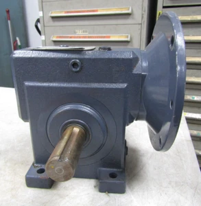 💥WINSMITH 60:1 RATIO SPEED REDUCER 1800 RPM 1 SF .45 HP 200 MWT - Picture 1 of 9