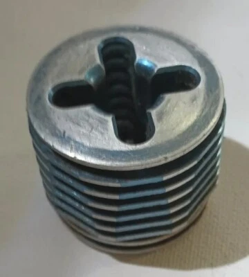 Nitro RC Truck / Car Cooling Head, Pre-owned Replacement Parts - R/C Deals As Is - Image 1 of 4