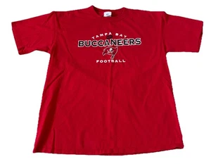 Vintage Tampa Bay Buccaneers Football NFL Red T-Shirt Men Large - Picture 1 of 5