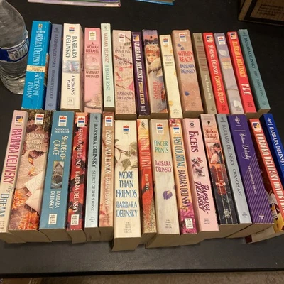 Barbara Delinsky Lot Of 31 Paperback Romance Novels W/ 32 Stories G-VG Cond - Image 1 of 4