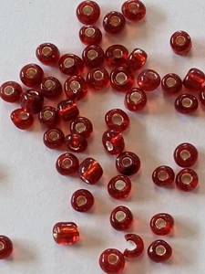 6/0 Glass Seed Beads, Silver Lined, Round, Red 4mm, Hole 1.5mm 30 Grams - Picture 1 of 3