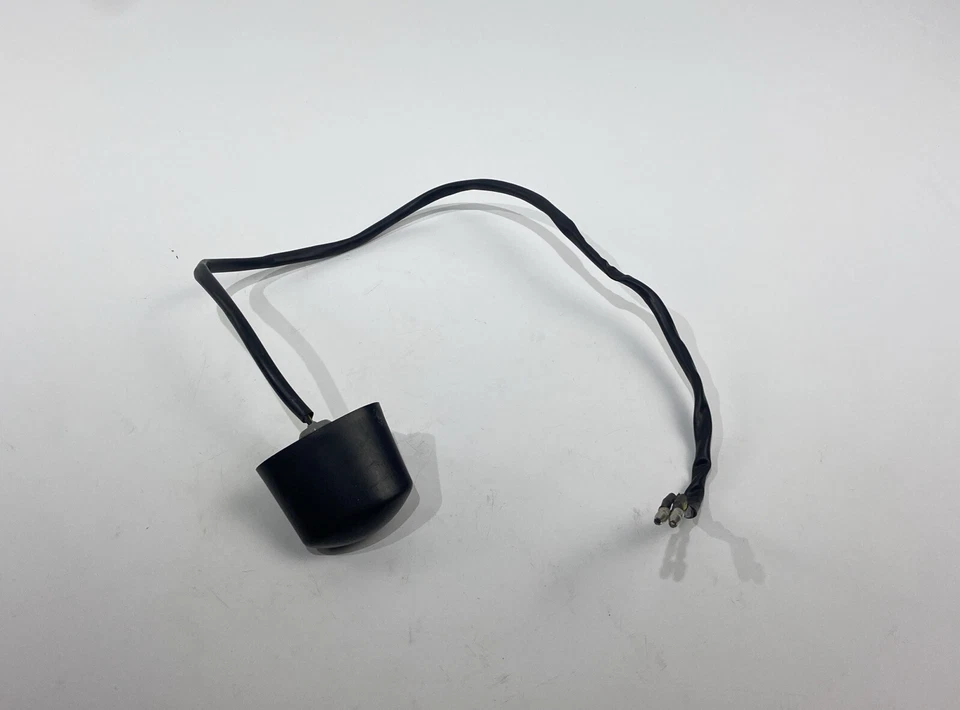 ♻️ Keeway RKF 125 E5 2022 - 2024 Rear Number Plate License Plate Light Assembly  - Image 1 of 4