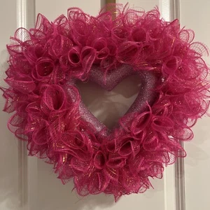 Valentine’s Day Wreath Heart For Front Door Decorative Mesh Wall Decor - Picture 1 of 7