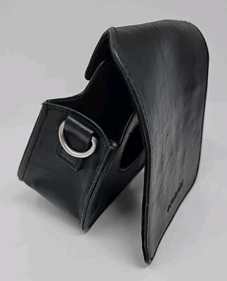 Polaroid Snap & Clip Camera Case For The Polaroid PIC-300 Instant Camera Black - Image 1 of 4