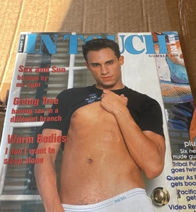 IN TOUCH FOR MEN Queer As Folks Warm Bodies Hot Young Men Fashion Playgirl - Foto 1 di 2