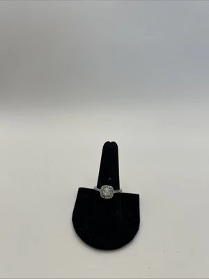 18k Gold Plated Small Opal And Diamond Size 8 Ring - Image 1 of 4