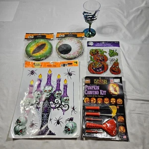 Konvolut Halloween Deko 6 Teile Fensterklammern Kürbis Muster Riesenaugen - Bild 1 von 23