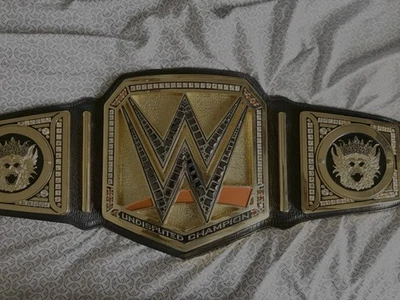 WWE Undisputed Championship Replica Title Belt Real Leather - Image 1 of 4