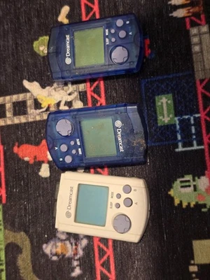 Official OEM SEGA Dreamcast White Visual Memory Unit VMU HKT-7000  (pick from 3) - Image 1 of 2