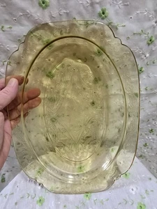 VTG YELLOW 11 3/8in DISH FEDERAL GLASS CO. PTRN-MADRID 1930S - Picture 1 of 14