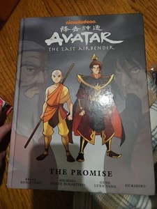 Nickelodeon Avatar: The Last Airbender The Promise Hard Cover Book 2013 - Picture 1 of 6