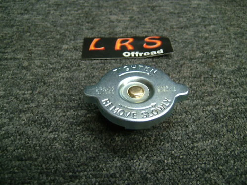 Land Rover Defender Expansion Tank Pressure Cap PCD100150,  - Image 1 of 1