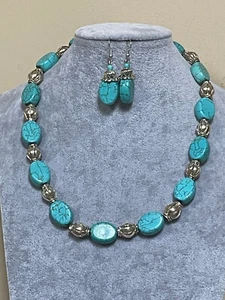 Turquoise stone Oval Shap Bead Silver Tone Bead Necklace Earring Set - Picture 1 of 3