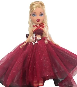 Bratz Holiday Cloe Winter Ball Beauty Doll 2004 Red Dress Collectors Edition - Picture 1 of 3