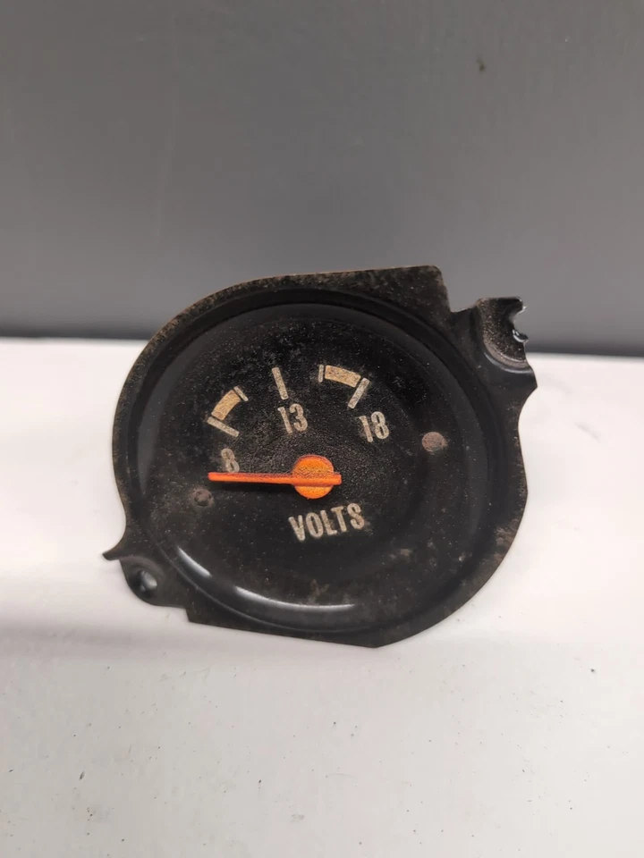 73-87 CHEVY GMC Volts Voltage Battery GAUGE C10 C20 C30 K5 K10 K20 K30 - TESTED  - Image 1 of 4
