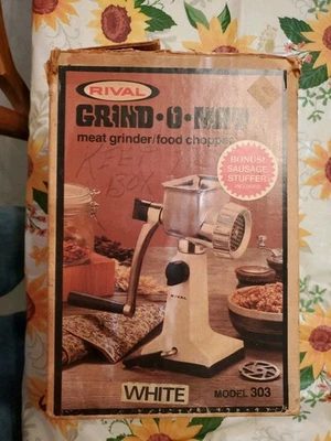 Rival Grind-O-Mat 303 Vintage Meat Grinder Food Chopper Grind-O-Matic White EC - Image 1 of 4