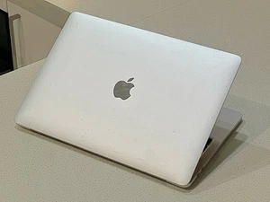2020 Apple MacBook Pro M1-Chip TouchID/Bar ®™256GB SSD+8GB*USBC*A2338 #3832 - Picture 1 of 10