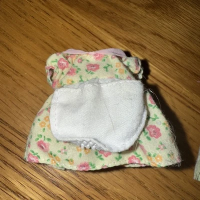 Sylvanian Families Mother's Adult's Dress Kangaroo Calico Critters”  - Image 1 of 2