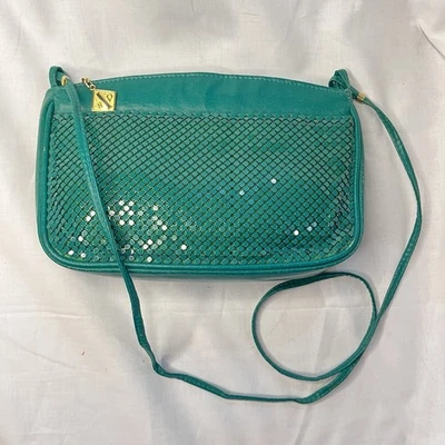Винтажная сумка через плечо Whiting and Davis International с зеленой сеткой на молнии - Изображение 1 из 4