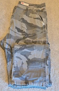 Wrangler Herren Camouflage Cargohose 36x32 Tapered Fit Cargotaschen - Bild 1 von 15
