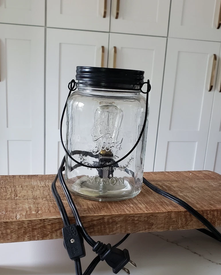 Candle Warmers Vintage Bulb Illumination Warmer Glass Mason Jar Wax Melt Burner - Image 1 of 4