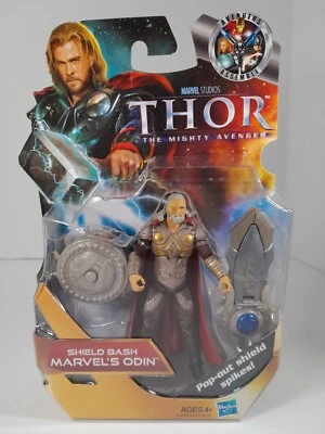 Figura de acción THOR The Mighty Avenger Shield Bash Gold Chest Odín 3,75 4 " #05 Foto 1 de 4