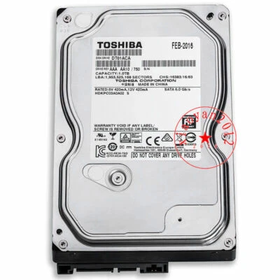 Toshiba 3.5-Inch 1TB 7200 RPM SATA3/SATA 6.0 GB/s 32MB Hard Drive DT01ACA100 - Image 1 of 4