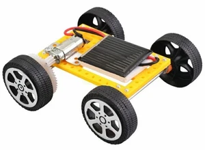(2) Solarbetriebenes Spielzeugauto-Set VORBAU 80x75x32 mm pädagogisch Do it Yourself - Bild 1 von 1